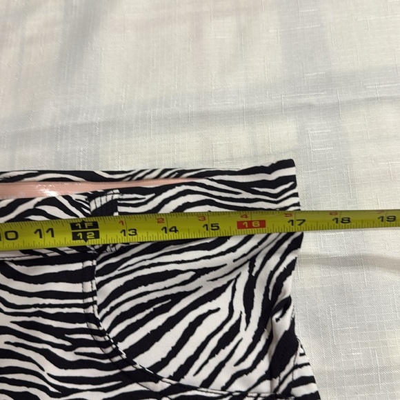 (H1) FREDDY WR.UP®COMFORTABLE SHAPING PANTS with a Sebra print, size 10 - Picture 9 of 13